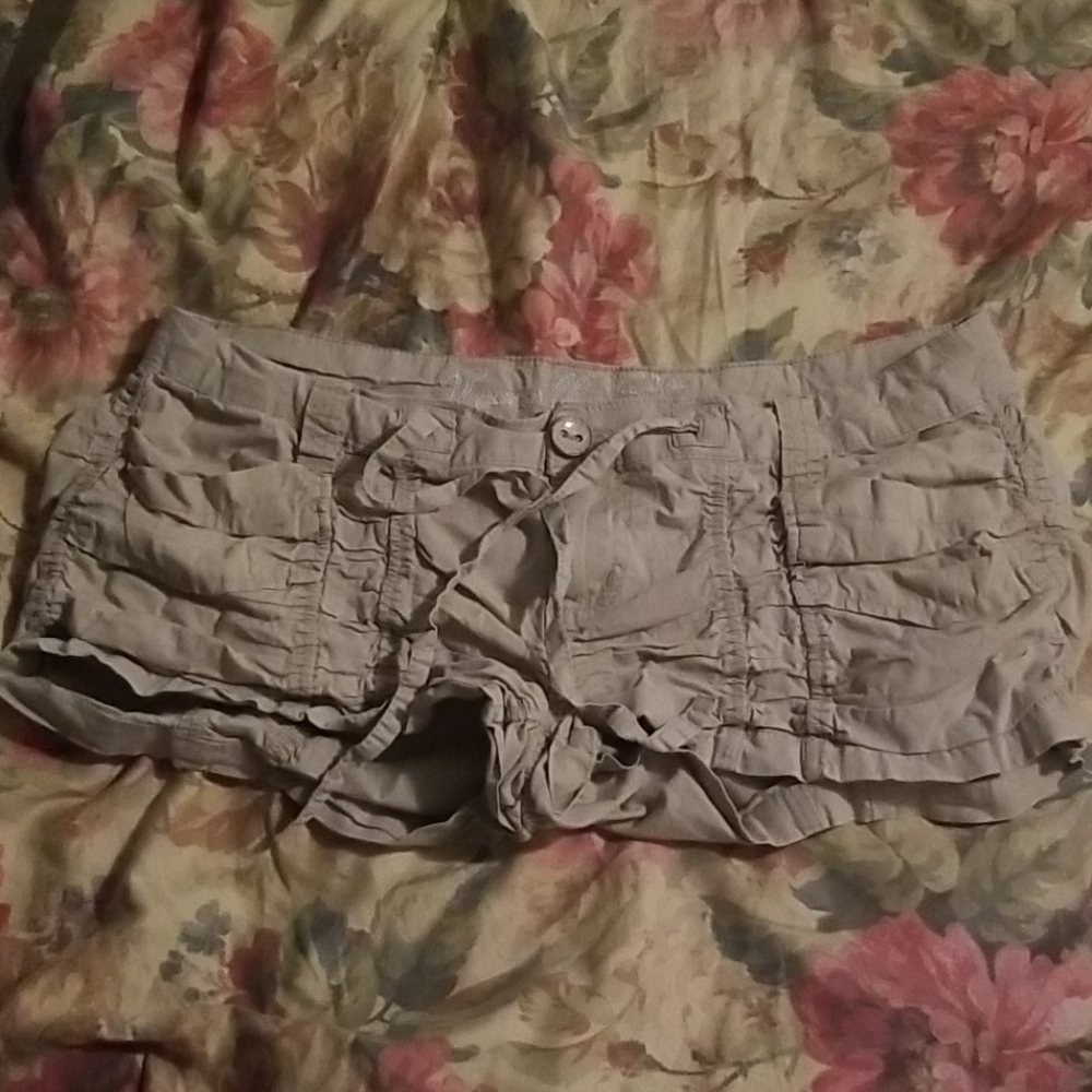 Tan shorts Vanilla Star